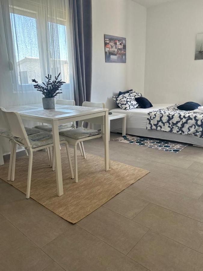 Apartmani Fulir Vrsi Extérieur photo
