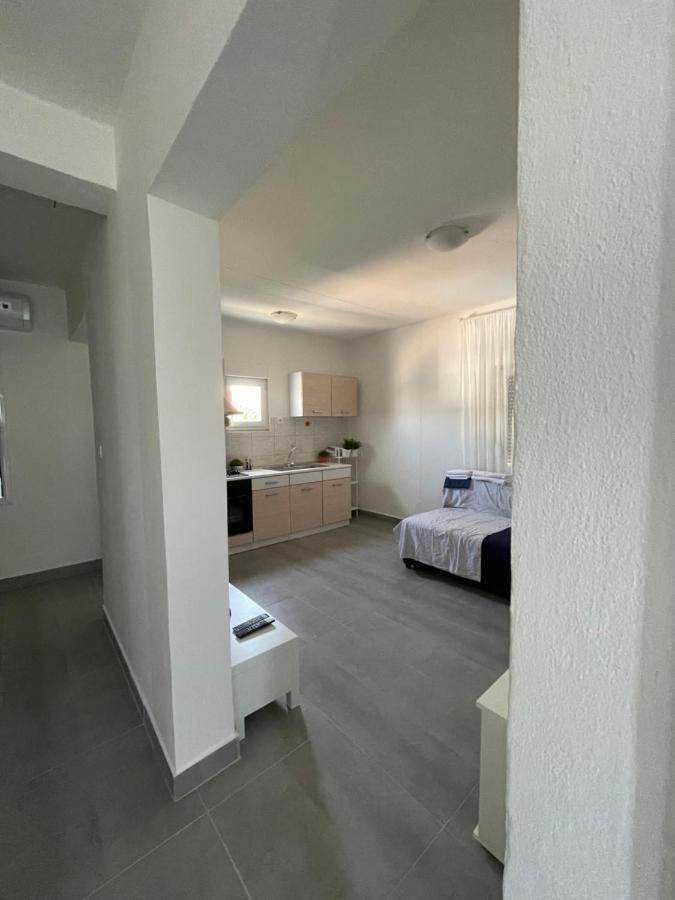 Apartmani Fulir Vrsi Extérieur photo