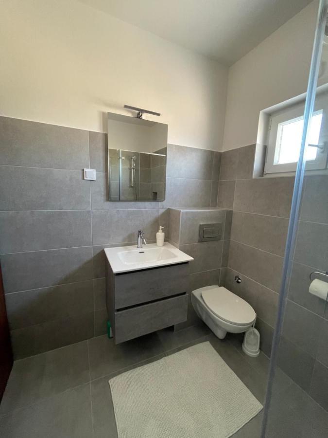 Apartmani Fulir Vrsi Extérieur photo