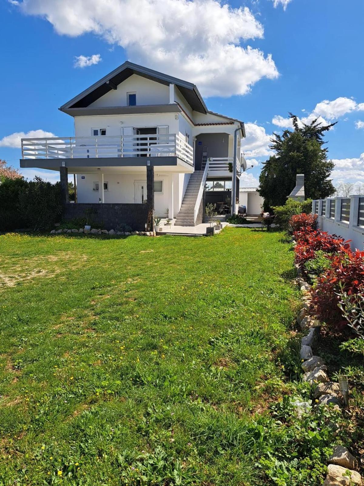 Apartmani Fulir Vrsi Extérieur photo